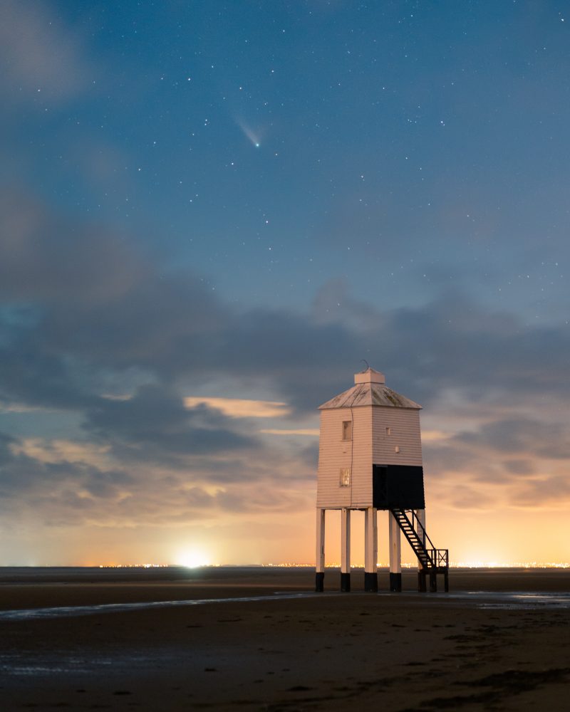 Comet-Neowise-Burnham